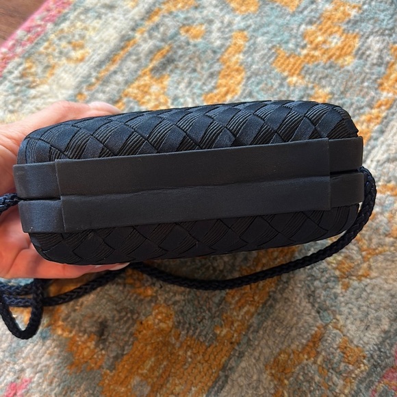 Vintage Elan Navy Sateen Woven Clutch Bag - Picture 3 of 3